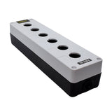 TP-XJ9-6 — CAJA PLASTICA P/PULSADOR 6BARRENOS 22MM