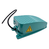 XF-302 - INTERRUPTOR DE PEDAL 15A 220VCA GRANDE CON CUBIERTA CUERPO DE METAL NA